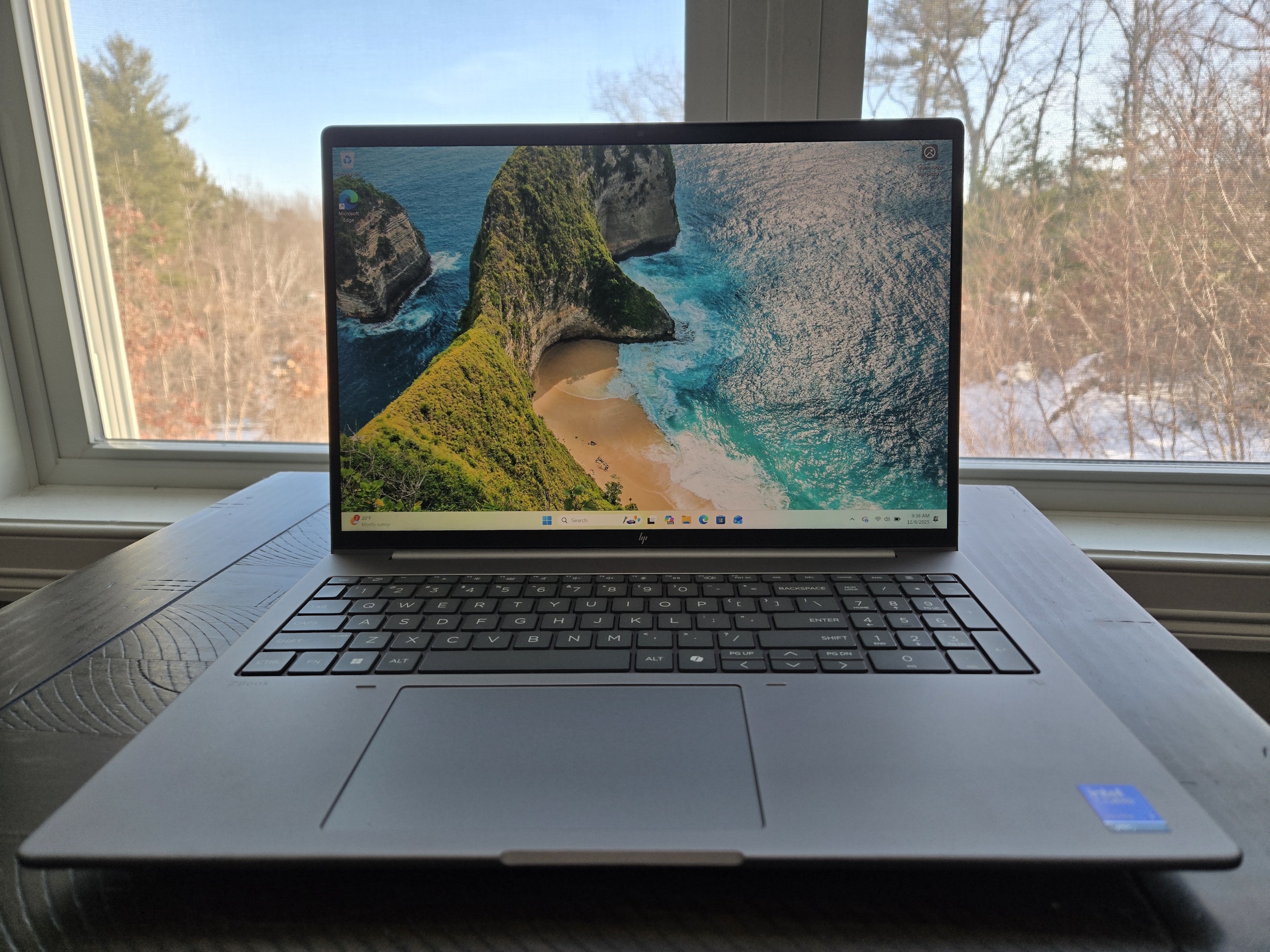 Đánh giá HP ZBook 8 G1i: Một máy trạm chuyên nghiệp tốc độ cực nhanh